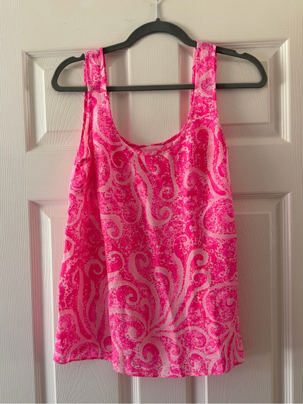Lilly Pulitzer Silk Hot Pink Paisley Scoop Neck Tank